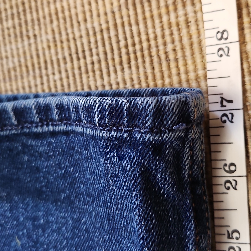 Hollister Curvy High-Rise Mom Jean Distressed Vintage Stretch W26 L27 3R - Picture 6 of 11